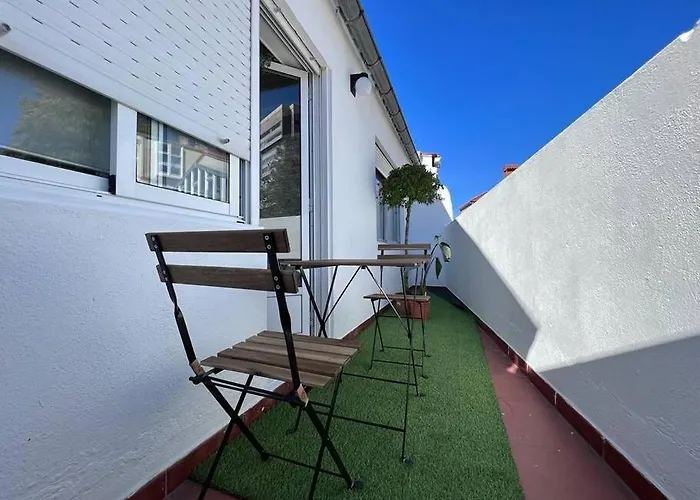 Pousa Luxury Con Terraza Διαμέρισμα *